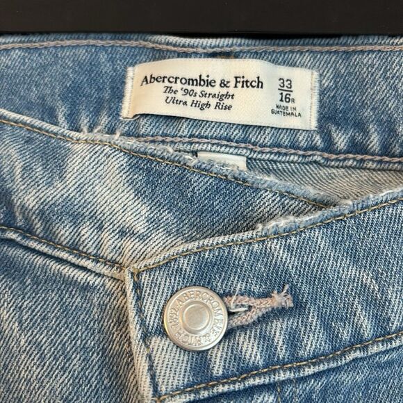 Abercrombie Women Ultra High Rise 90s Straight Jean Criss-Cross Waistband 33 NWT - Picture 9 of 16